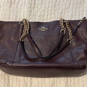 Coach Ava Chain Leather Tote- F22211